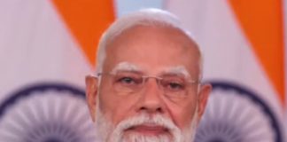 দেশের মহিলাদের কাছে ক্ষমা চাইলেন প্রধানমন্ত্রী