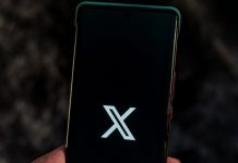 ‘কমিউনিটিজ’ ফিচার বন্ধ করছে এক্স