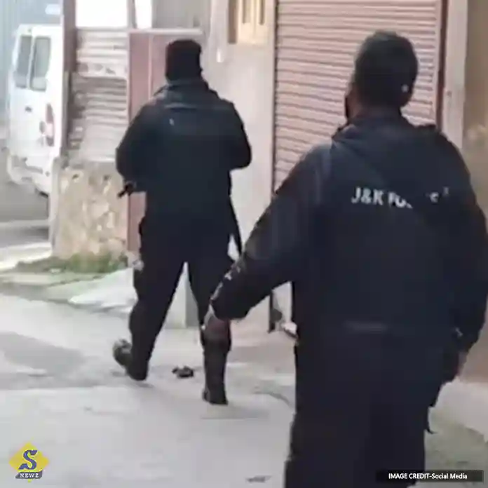 Army-Raids-Militant-Base-in-Kashmir-Large-Cache-of-Weapons-Recovered