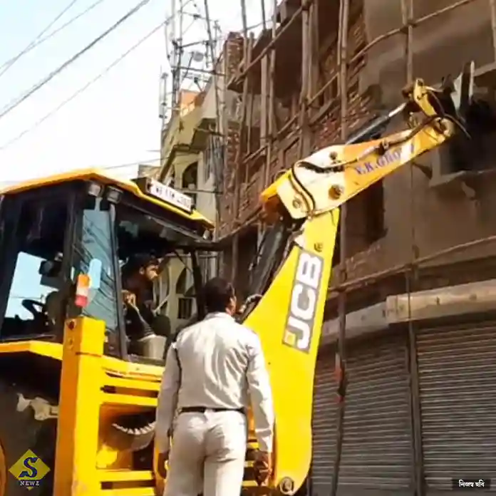 Bulldozers-demolish-illegal-construction-in-Howrah