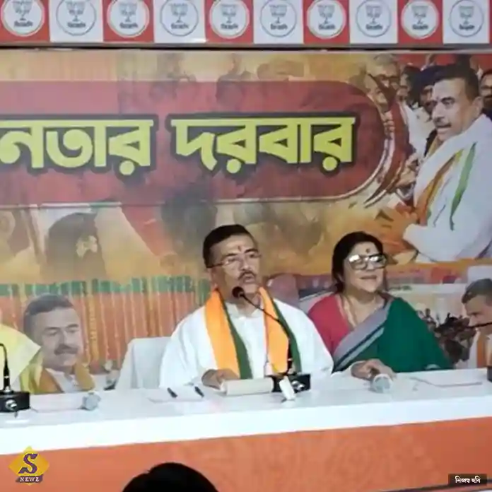 Chief-Minister-Subhendu-in-the-'court-of-the-people'