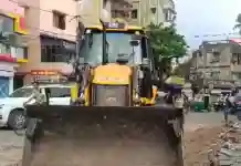 গড়িয়ায় ফের বুলডোজার, বরাকরে রেলের জমিতে