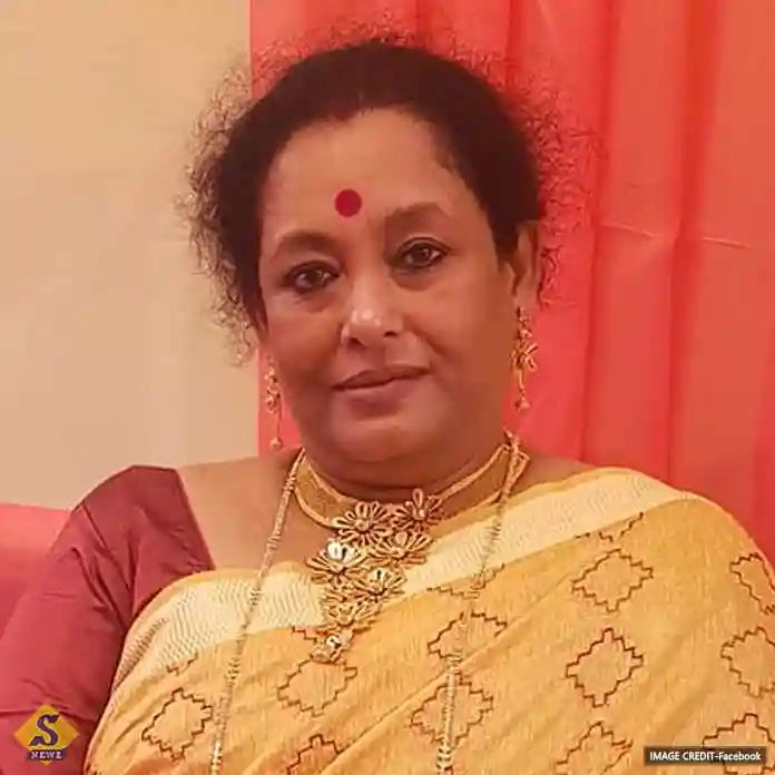 Leena-Resigns-from-Post-of-Women's-Commission-Chairperson