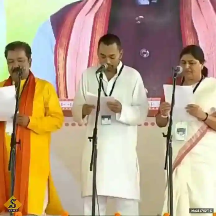 No-sooner-had-Nitish-stepped-down-as-Chief-Minister-than-his-son_-Nishant_-was-sworn-in-as-a-minister