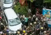 বিজয়নের বাড়িতে হানা, আগাম বলা হয়নি : ইউডিএফ