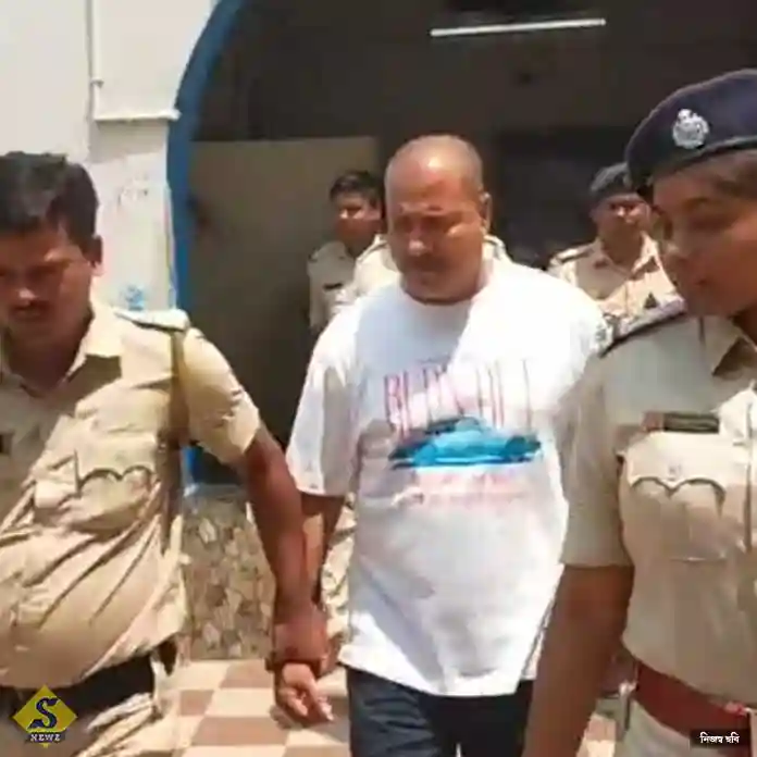গ্রেফতার তমলুকের প্রাক্তন পুরপ্রধান, বাগুইআটির কাউন্সিলর