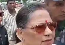 প্রশাসনিক বৈঠকে মঞ্চে কাকলি, মুখ্যমন্ত্রী বললেন ‘বিশেষ এমপি’
