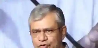 বিমানের চেয়ে ট্রেনের প্রাধান্য থাকবে : বৈষ্ণব