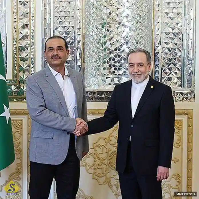 US-Iran-Ceasefire_Pakistan's-Army-Chief-Munir-in-Tehran