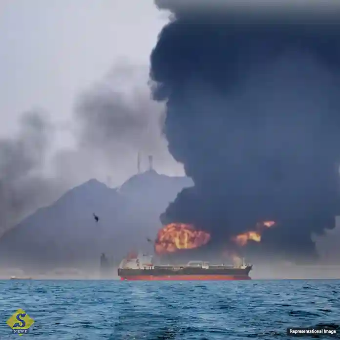 US-LAUNCHES-FRESH-STRIKES-AT-IRAN-MILITARY-SITE-NEAR-HORMUZ