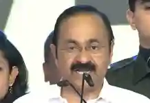 কেরলমের মুখ্যমন্ত্রী হিসেবে শপথগ্রহণ ভি ডি সতীশনের