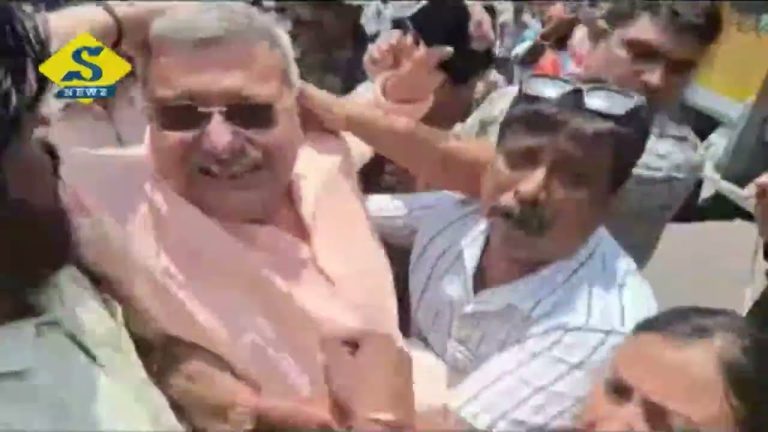 অভিষেককাণ্ডের প্রতিবাদ, কল্যাণকে মার, গ্রেফতার অসিত