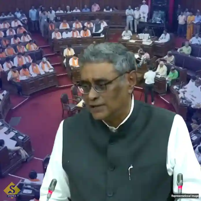 সরকারি চাকরিতে ১ লক্ষ নিয়োগ, ৩৩% মহিলা সংরক্ষণ