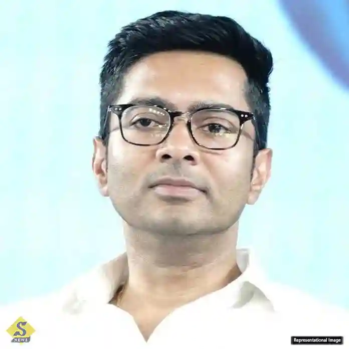 বিদেশযাত্রা মামলায় ফের অভিষেকের আর্জি খারিজ 