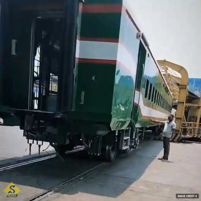 ভিসার পর বাংলাদেশে রেল কোচ ভারতের