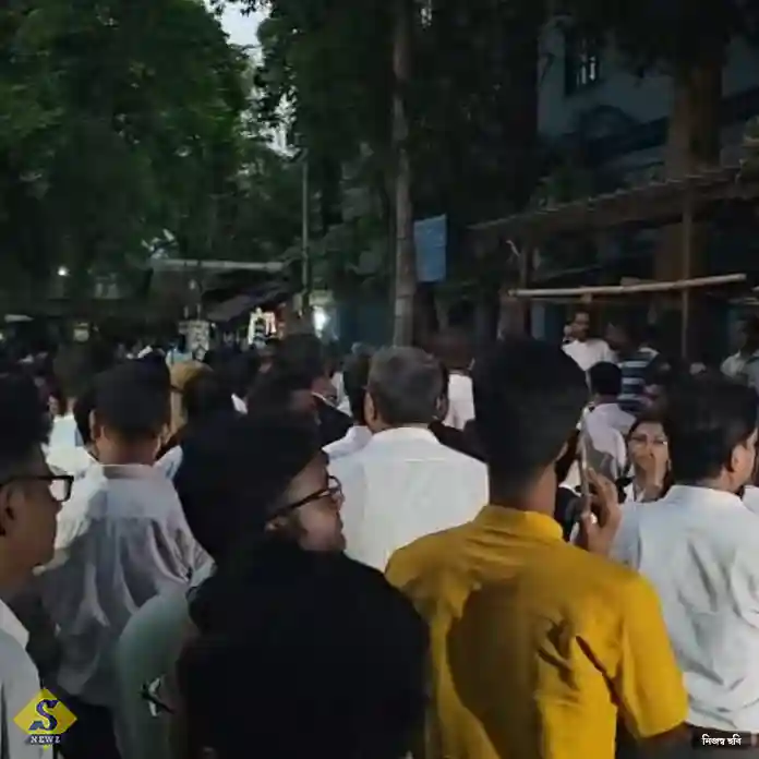 আলিপুরে চেম্বারে অরূপ, বাইরে ডিম হাতে আইনজীবীরা