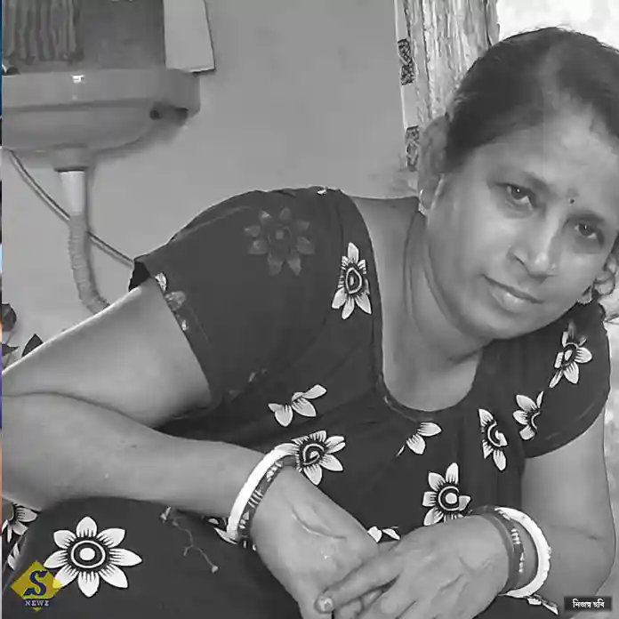 ধার শোধ দিতে না পারায় গৃহবধূকে কুপিয়ে খুন!