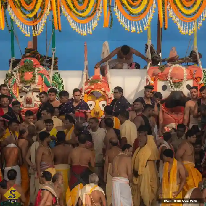 পুরীতে জগন্নাথ দেবের স্নানযাত্রা
