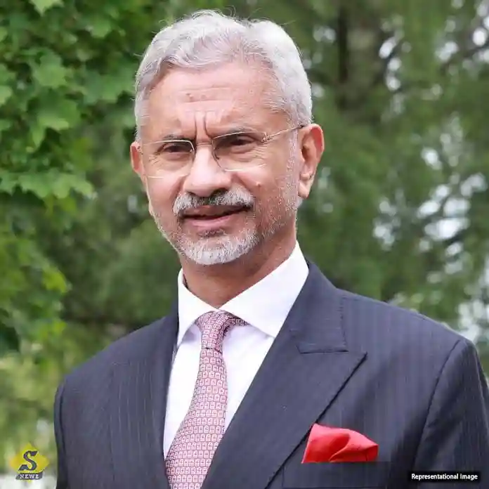 ৩ ভারতীয় নাবিক হত্যা গর্জে উঠলেন জয়শঙ্কর
