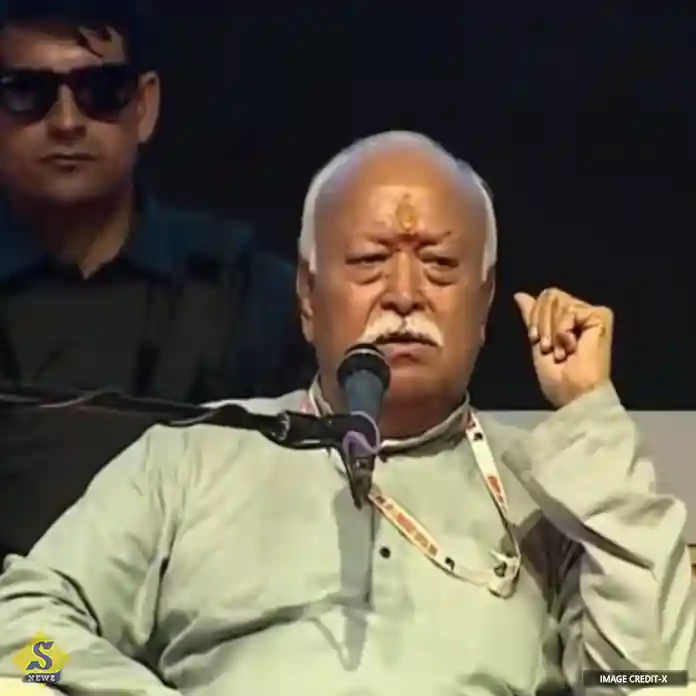হিটলার নন, পাকিস্তানের সঙ্গে আলোচনা উচিত : ভাগবত