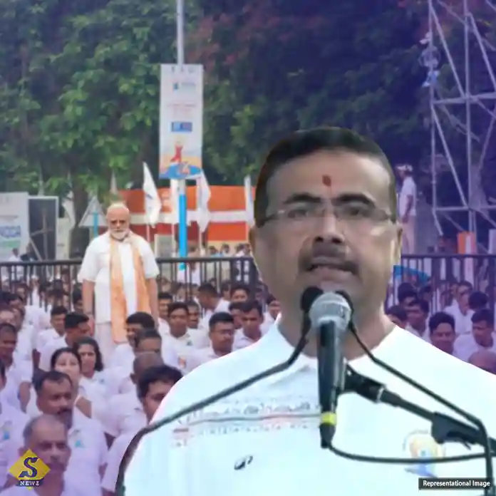 যোগ কামস টু হোম, প্রধানমন্ত্রীর প্রশংসা মুখ্যমন্ত্রীর