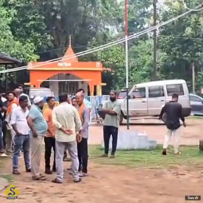 টাকা ছিনতাইয়ে বাধা, খড়গপুরে এলোপাথাড়ি গুলি দুষ্কৃতীদের