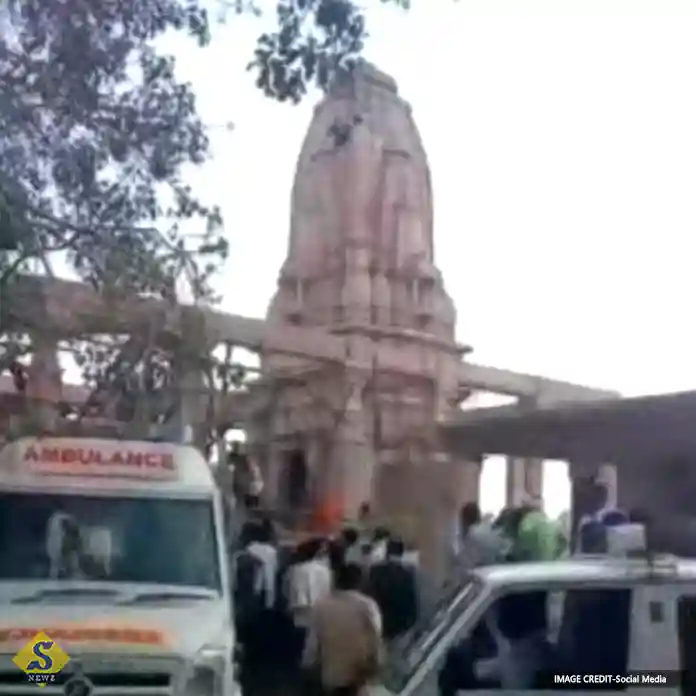 মহারাষ্ট্রে মন্দিরের নির্মীয়মাণ ছাদ ভেঙে মৃত অন্তত ৭