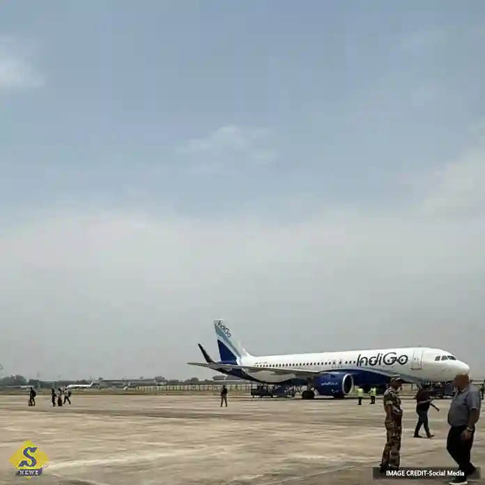 THREAT-NOTE-AT-INDIGO-FLIGHT
