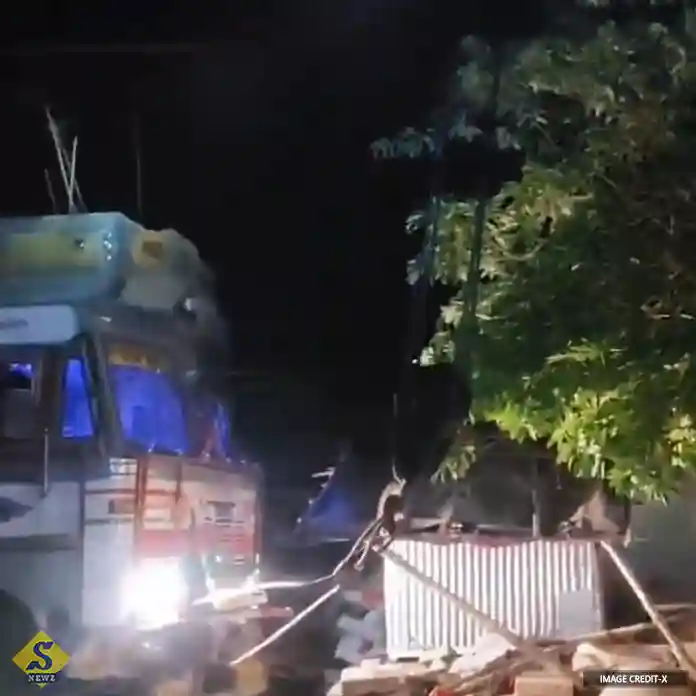 উত্তরপ্রদেশে ভয়াবহ দুর্ঘটনায় মৃত একই পরিবারের ৩ 