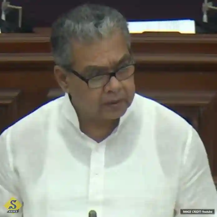 মোবাইল অ্যাপে বুক হবে অ্যাম্বুলেন্স : স্বাস্থ্যমন্ত্রী