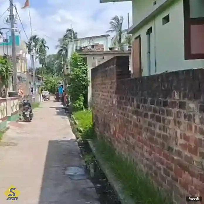 ভাটপাড়ায়  বিজেপি কর্মীকে লক্ষ্য করে গুলি!