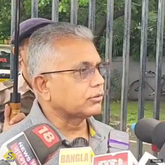 ভারতকে বাংলাদেশ-পাকিস্তান বানানোর চেষ্টা : দিলীপ