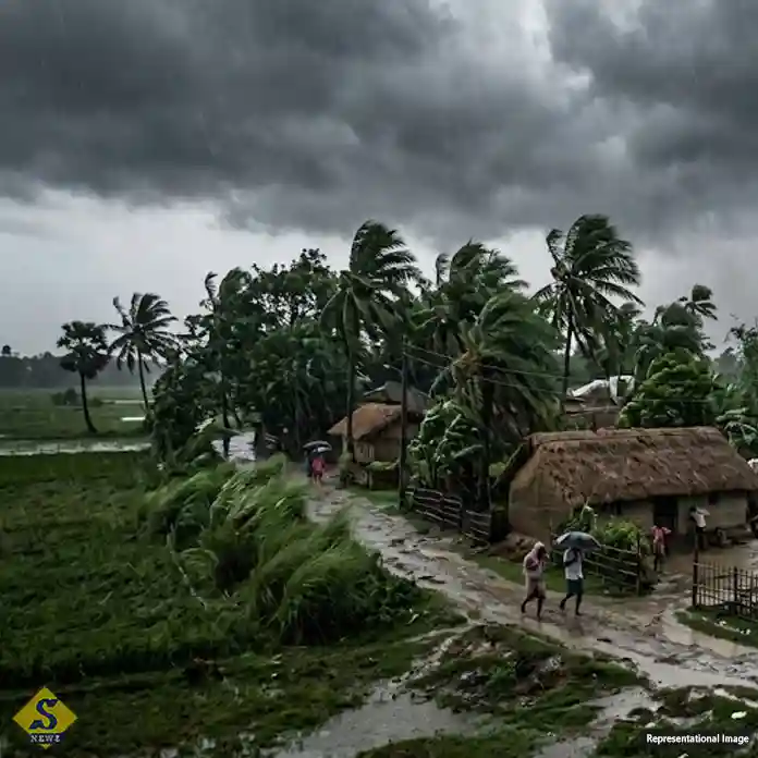 কলকাতা-সহ দক্ষিণবঙ্গ জুড়ে ঝড়বৃষ্টির সম্ভাবনা