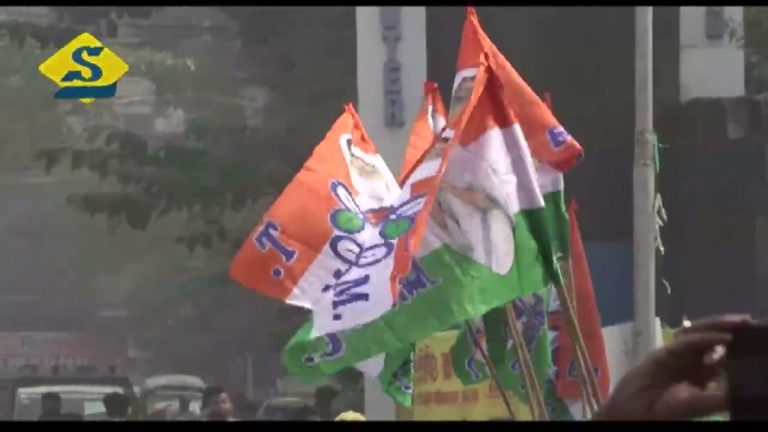 সিম্বল ভ্যানিশ শিখতে গেছেন ঋতব্রতরা: মহুয়া